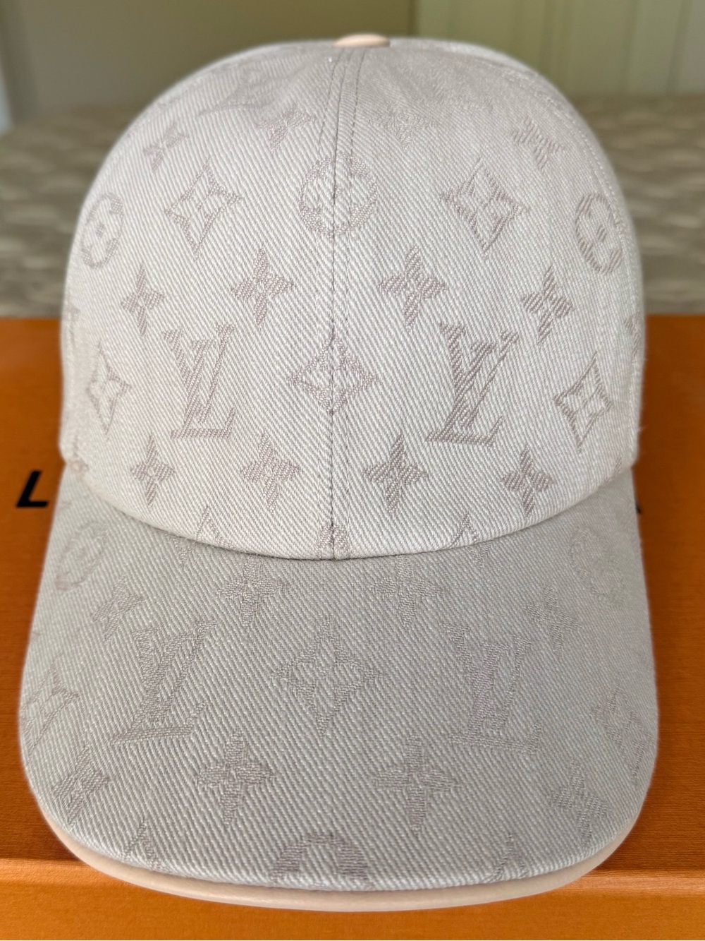 Louis Vuitton Be My Cap